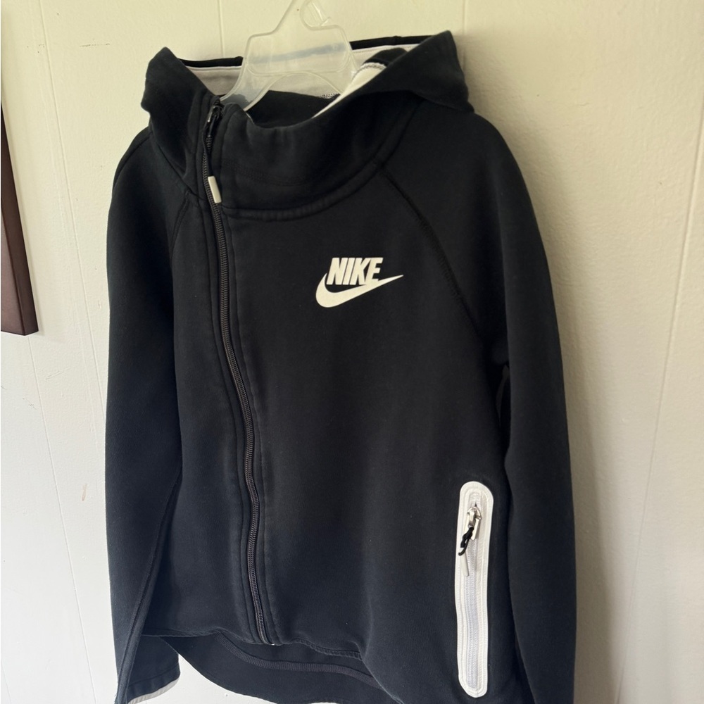 🖤 Nike Tech Asymmetrical Zip Hoodie | Kids M | Black 🤍✨ - Picture 3 of 8